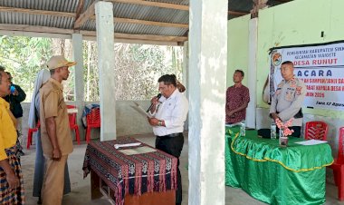 “Estafet-Kepemimpinan-Desa-Runut-Sikka-Bergulir,-Ignasius-Nong-Sedis-Resmi-Jabat-Penjabat-Kepala-Desa”