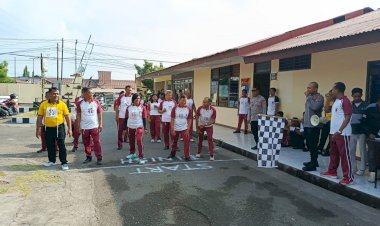 Polres-Sikka-Uji-Ketangguhan-Personel-Lewat-Kesamaptaan-Jasmani-dan-Bela-Diri-Polri