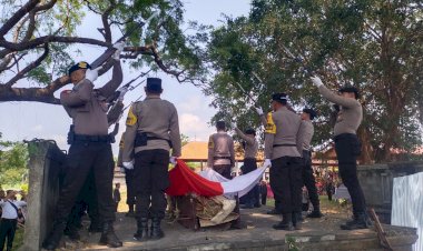 Di-Setra-Karangasem,-Pengabdian-Aiptu-I-Nengah-Mertayasa-Dilepas-dalam-Keheningan-dan-Kehormatan