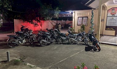 Polres-Sikka-Bergerak-Dini-Hari,-11-Motor-Berknalpot-Brong-Diamankan,-Balap-Liar-Diantisipasi
