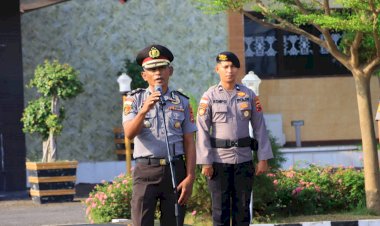 Wakapolres-Sikka-Amanatkan-Penguatan-Disiplin,-Pengawasan-Internal,-dan-Respons-Cepat-Antisipasi-Gangguan-Kamtibmas-dalam-Anev-Mingguan