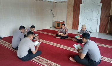 Binroh-Polres-Sikka-Perkuat-Mental-dan-Moral-Personel-demi-Pelayanan-Humanis