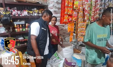 Pastikan-Sembako-Tersedia-dan-Rantai-Pasok-Tetap-Terkendali,-Polres-Sikka-Awasi-Distribusi-Pangan