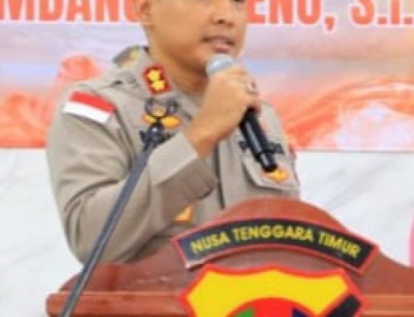 Polres Sikka Polda NTT Menerima  Penghargaan dari RRI Pro 1 Ende atas Dedikasi dalam Edukasi Publik