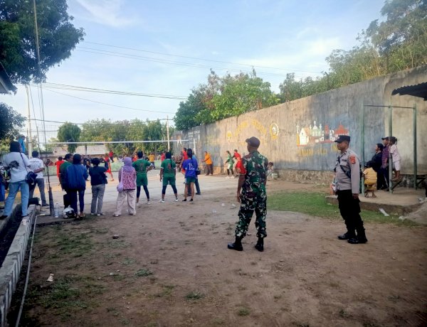 Sportivitas dan Kebersamaan Warnai Pembukaan Turnamen HUT Desa Habi Polsek Kewa Polres Sikka Polda NTT Lakukan Pengamanan”