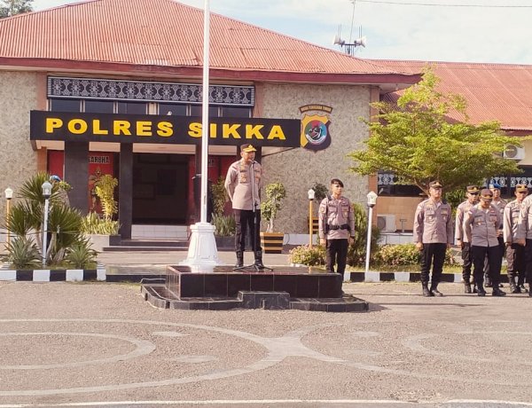 Bangkitkan Semangat Awal Pekan, Kapolres Sikka Ajak Personel Jaga Disiplin dan Kamtibmas