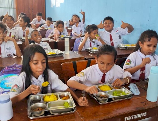 9 Dapur Gizi di Sikka Gerak Serentak, Polres Sikka Kawal Penyaluran 26.162 Penerima MBG