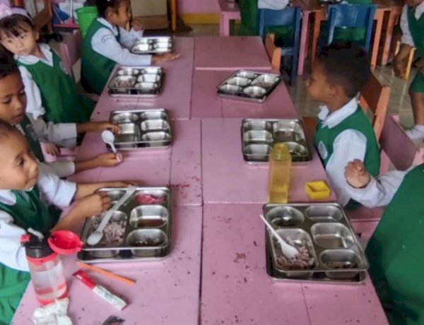 “Investasi Gizi untuk Masa Depan Bangsa, Program Makan Bergizi Gratis Presiden RI Menjangkau Ribuan Warga Sikka”