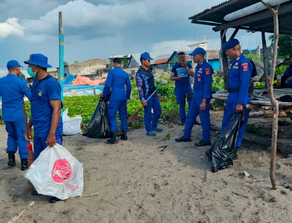 Instruksi Ditindaklanjuti, Satpolairud Polres Sikka Polda NTT Perkuat Kepedulian Lingkungan Pesisir