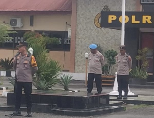 Dari Kejaksaan hingga DPRD, Ratusan Personel Polres Sikka Polda NTT Kawal Ketat Aksi Damai FOKALIS