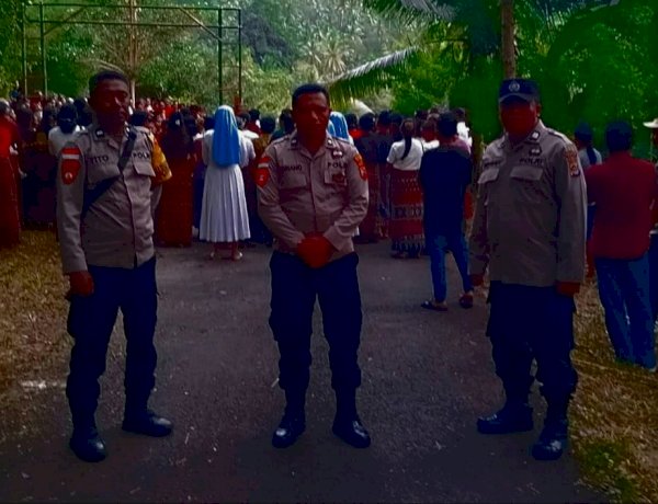 Dari Prosesi Iman ke Patroli Malam: Polsek Lela Polres Sikka Pastikan Wilayah Tetap Aman dan Kondusif