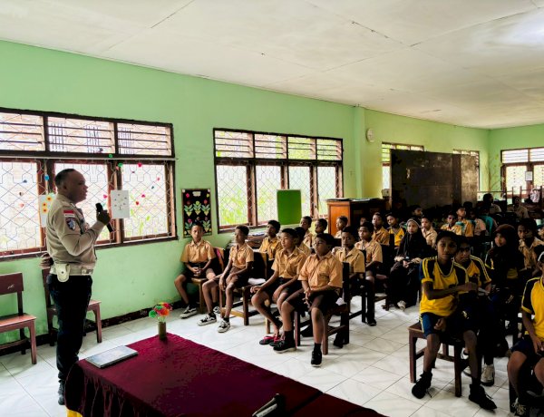 Langkah Nyata Sat Lantas Polres Sikka Polda NTT Membangun Budaya Tertib Lalu Lintas di Kalangan Pelajar
