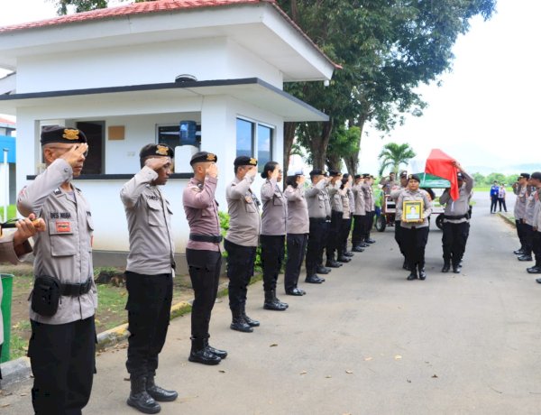 “Langkah Terakhir Seorang Bhayangkara: Polwan Sikka Pulang dalam Balutan Duka dan Kehormatan”