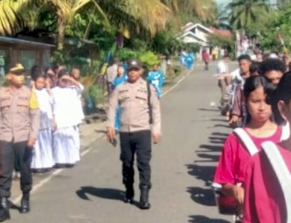 “Kapela St. Agustinus Riipua dipadati ratusan umat Katolik dalam momentum istimewa, Polsek Paga Turun Full Amankan Kegiatan”