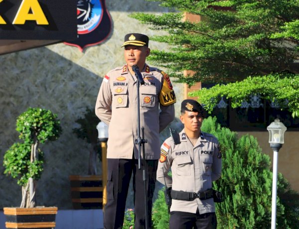 “Satu Barisan, Satu Komando: Kapolres Sikka Tekankan Integritas, Gaktibplin Jadi Bukti Nyata