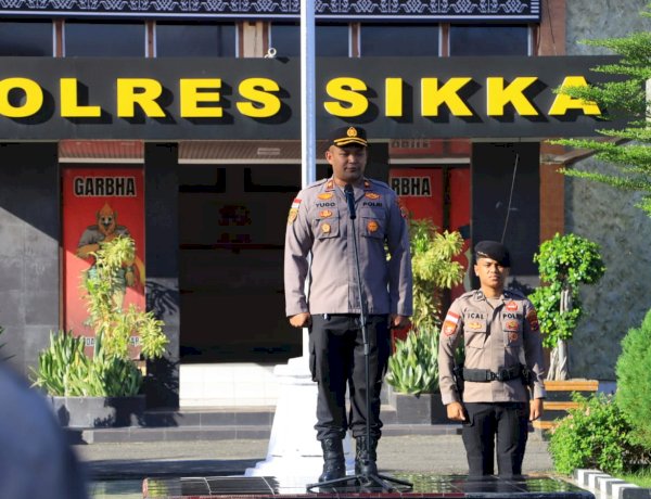 “Gugah Kesadaran Anggota! Wakapolres Sikka Tegaskan Syukur Sejati Dibuktikan Lewat Disiplin dan Tindakan”