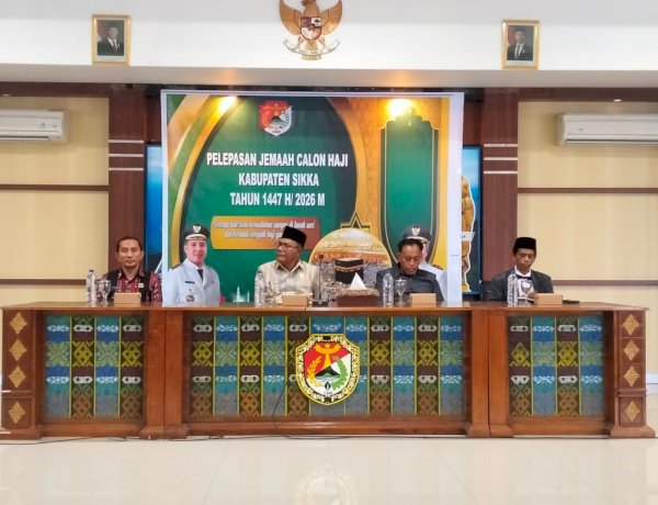 Kabag SDM Polres Sikka Ikuti Pelepasan Jemaah Haji Sikka, Ribuan Doa Mengiringi Langkah ke Tanah Suci