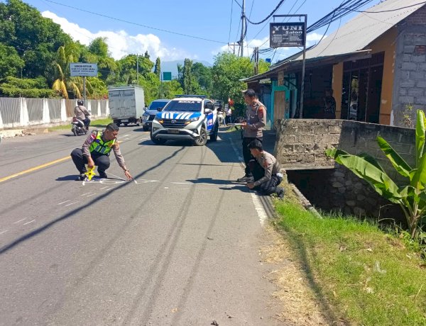 Satu Tewas dalam Tabrakan Dua Motor di Lokaria, Sat Lantas Polres Sikka Dalami Penyebab Lewat Olah TKP