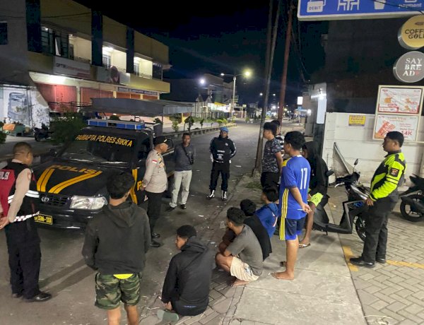 Tak Beri Ruang Gangguan Kamtibmas, Patroli Presisi Polres Sikka Sisir Jalanan Hingga Dini Hari