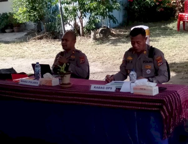 Wakapolres Sikka Pimpin Anev Mingguan, Percepatan Penyelesaian Kasus dan Peningkatan Patroli Jadi Penekanan Utama