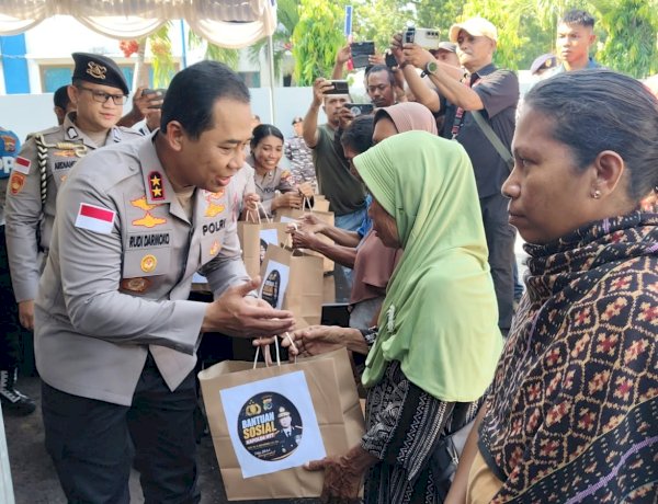 Turun Langsung ke Sikka, Gubernur NTT dan Kapolda Bawa Bantuan untuk Korban Gempa M 7,7 Mw
