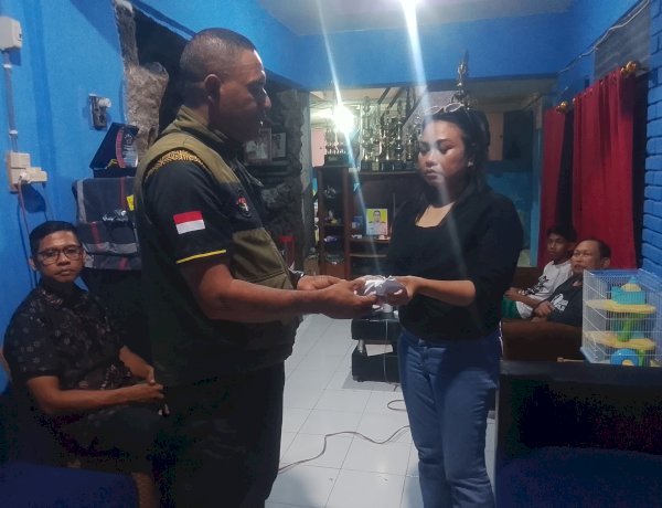 “Duka Tak Dibiarkan Sendiri, Oikumene Polres Sikka Ulurkan Tangan bagi Keluarga Personel yang Telah Tiada”