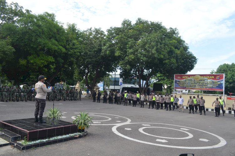 400 Personil Gabungan TNI-Polri Dan Instansi Terkait Lainnya, Siap Amankan Malam Pergantian Tahun Di Sikka