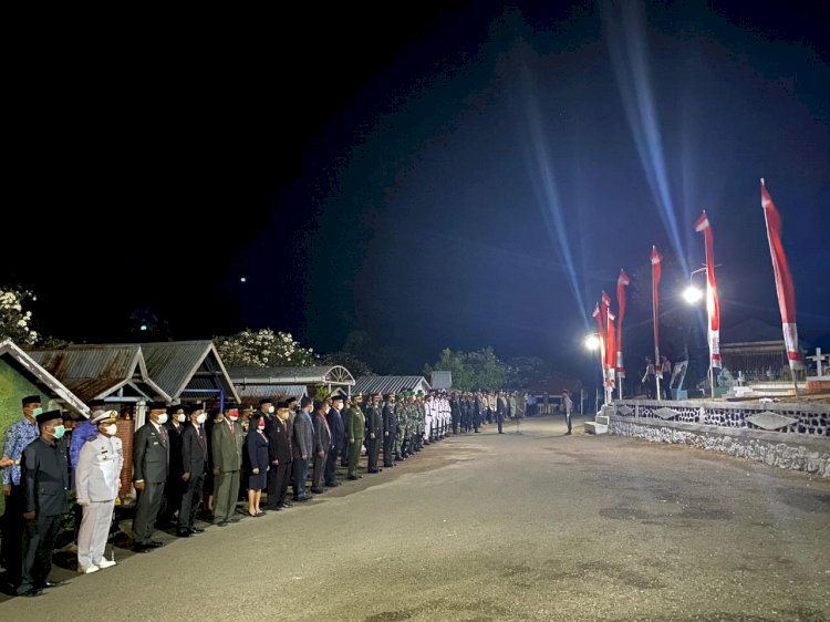 Kapolres Sikka Pimpin Apel Kehormatan dan Renungan Suci Dalam Rangka Memperingati Hari Ulang Tahun Kemerdekaan RI ke-76
