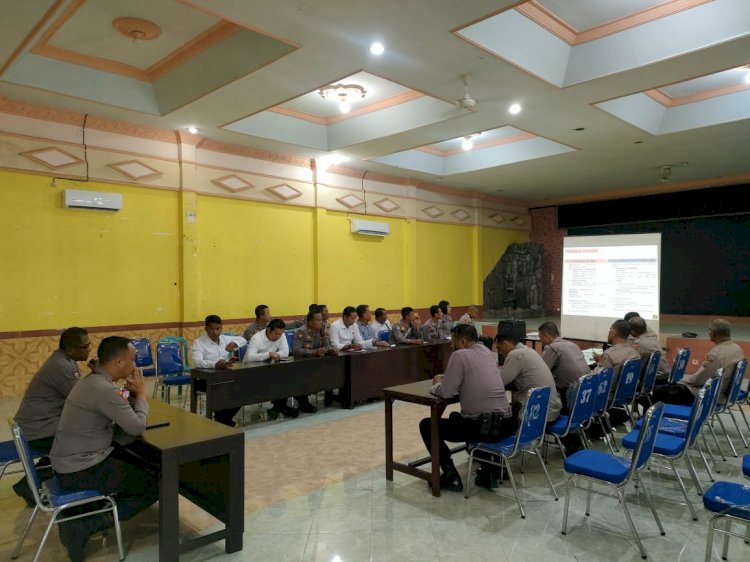Rapat Koordinasi Internal, Polres Sikka Persiapkan Pengamanan Nataru di Kab. Sikka