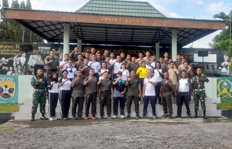 Personil Polres Sikka Ikuti Olahraga Bersama TNI-Polri dan FKPD di Makodim 1603 Sikka