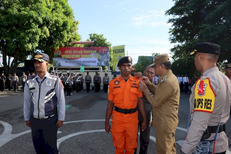 Mudik Aman Berkesan, Polres Sikka Laksanakan Apel Gelar Pasukan Operasi Ketupat 2023