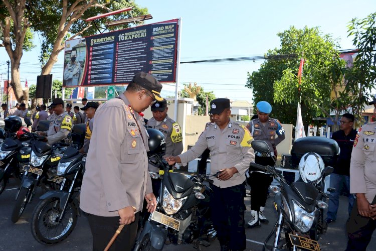 Cek Kendaraan Dinas Bhabinkamtibmas, Ini Pesan Kapolres Sikka