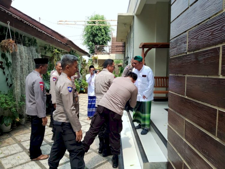 Kunjungan Silaturahmi Tim ONCS di Kediaman Habib Umar, Upaya Cooling System Bersama Ulama
