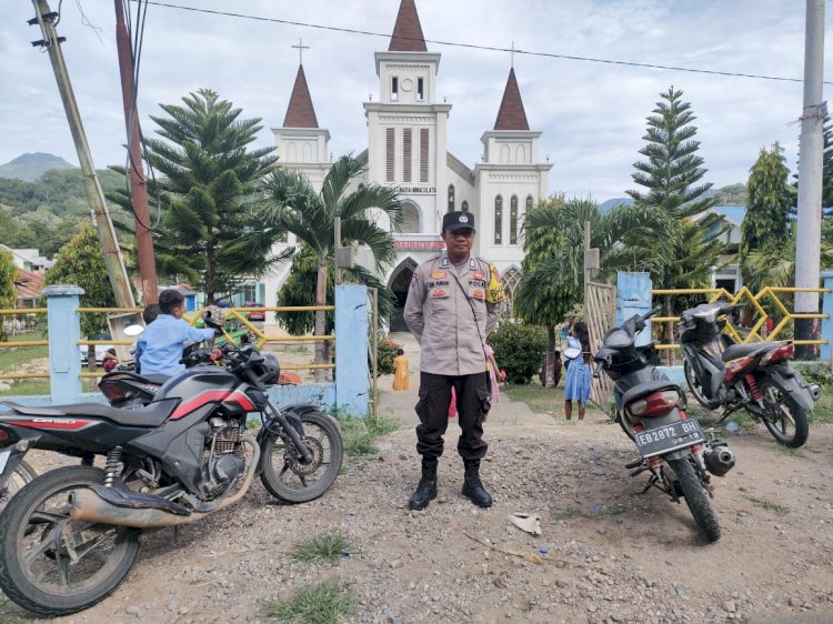 Wujudkan Keamanan Dan Kenyamanan Dalam Beribadah Bhabinkamtibmas Pospol Mego Sambangi Gereja Saat Ibadah Minggu