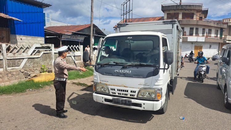 Patroli Kamseltibcarlantas di Wilayah Hukum Polres Sikka, Meningkatkan Kesadaran Berlalu Lintas