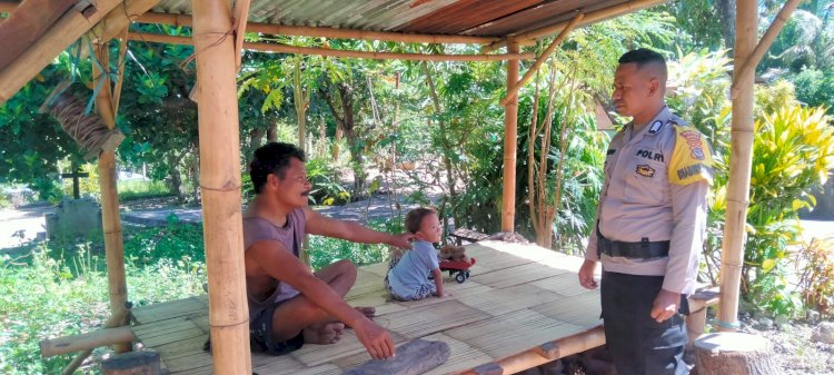 Bhabinkamtibmas Sambang Warga Desa Binaan, Wujudkan Kamtibmas Aman Dan Kondusif