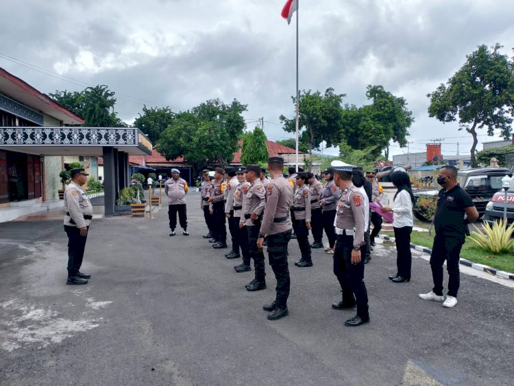 Polres Sikka dan Polsek Jajaran Terjunkan Personel untuk Pengamanan Kampanye Pemilu 2024