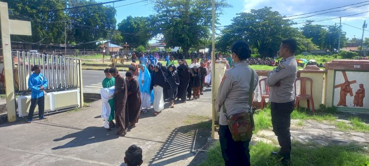 Polres Sikka Kerahkan Puluhan Personil Amankan Rangkaian Ibadah Hari Raya Paskah dalam Operasi Semana Santa Turangga 2024