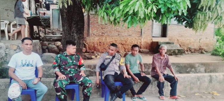 Bhabinkamtibmas Alok Barat Intensifkan Dialog Keamanan di Nangahure Bukit