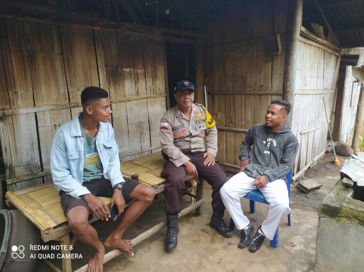 Patroli Diologis, Bhabinkamtibmas Polsek Kewapante Gencar Sambang Warga