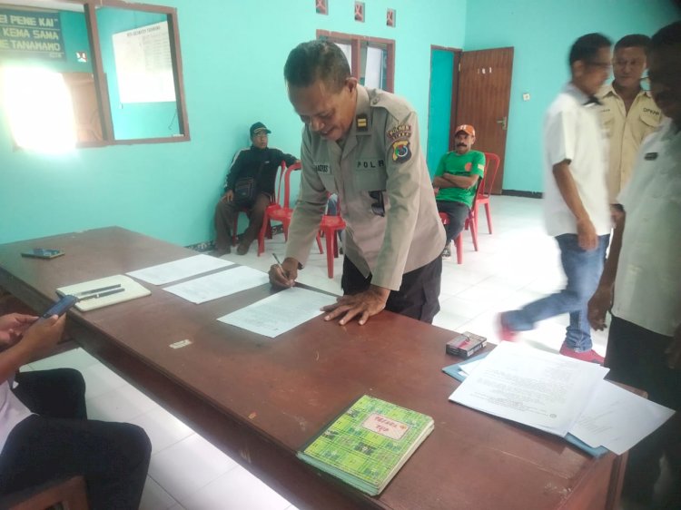 Kegiatan Konsultasi Publik Pembebasan Lahan Pembangunan Sekolah dan Pos Polisi di Kecamatan Tanawawo