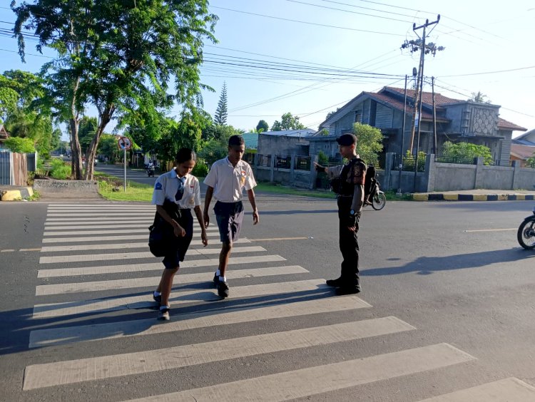 Kegiatan Rutin Patroli Dan Strongpoint Pagi Polres Sikka Meningkatkan Keselamatan Lalu Lintas