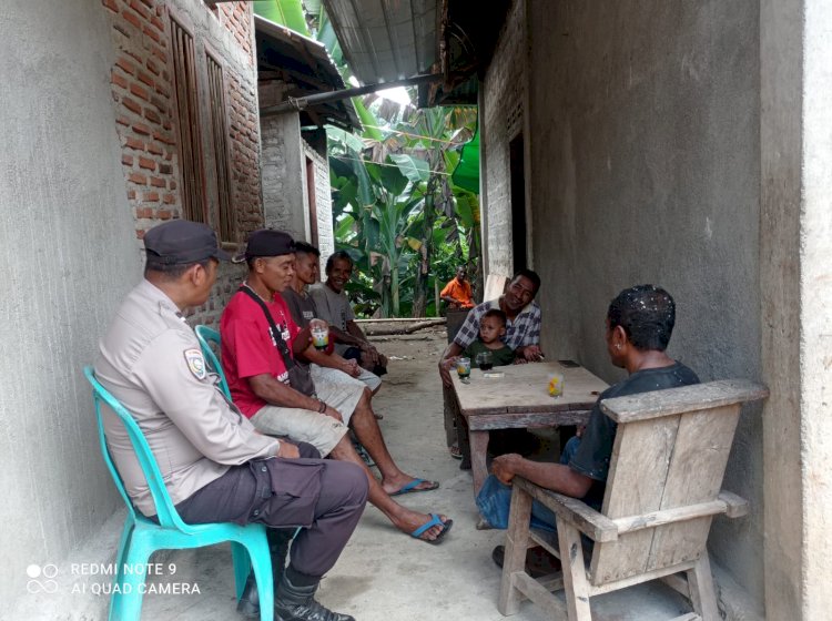 Patroli Sambang Desa, Bhabinkamtibmas Pol Subsektor Mego Ajak Masyarakat Jaga Kamtibmas