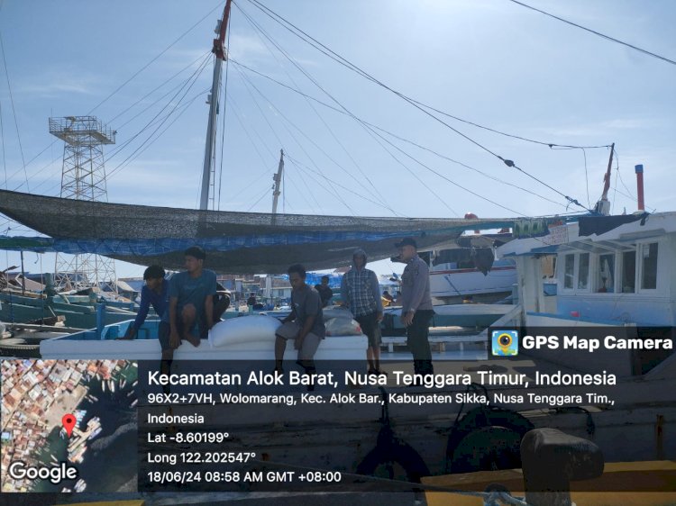 PATROLI RUTIN  OLEH PIKET POSPOL KPPP LAUT POLSEK ALOK POLRES SIKKA