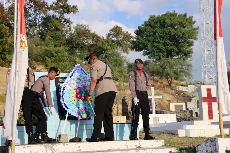 Polres Sikka Gelar Upacara di Taman Makam Pahlawan untuk Peringati Hari Bhayangkara ke-78