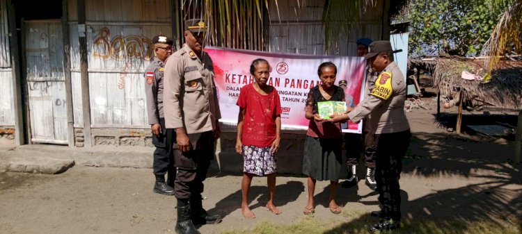 Sambut Hari Bhayangka ke-78, Polsek Lela Bagikan Bibit Sayur Jaga Ketahanan Pangan