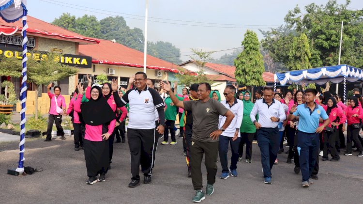 Kegiatan Olahraga Bersama dalam Rangka Hari Bhayangkara ke-78 diwarnai kemeriahan keluarga besar TNI-Polri