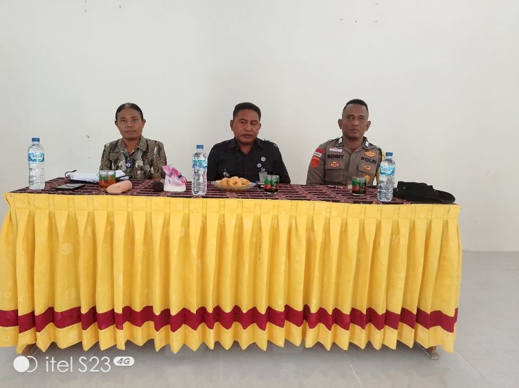 Bhabinkamtibmas Hadiri Musyawarah Desa Maluriwu: Fokus pada Pembangunan Pasar 2024,