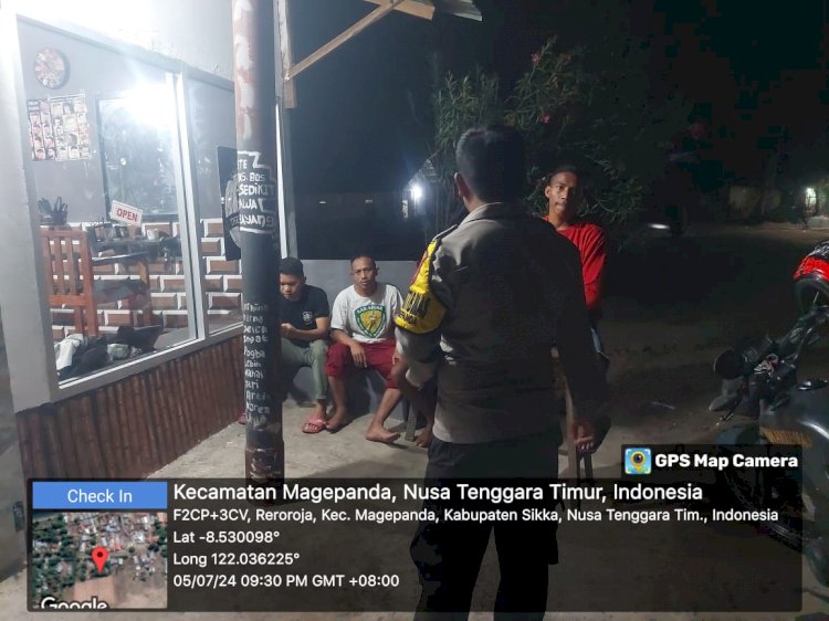 Pos Pol Dete Polsek Alok Gelar Patroli Malam: Masyarakat Desa Reroroja Dihimbau Jaga Keamanan