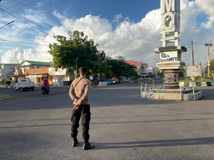 Strong Point Pengaturan Lalu Lintas Pagi di Seputaran Kota Maumere oleh Polres Sikka, Jaga Kamselticarlantas